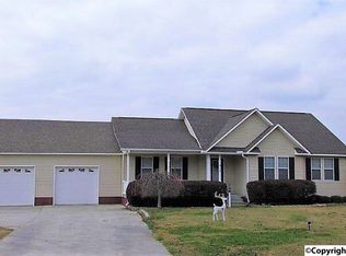 912 Miller Dr, Boaz, AL 35957