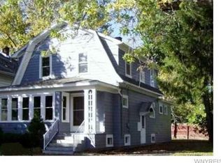 192 Elmwood Ave, Lockport, NY 14094