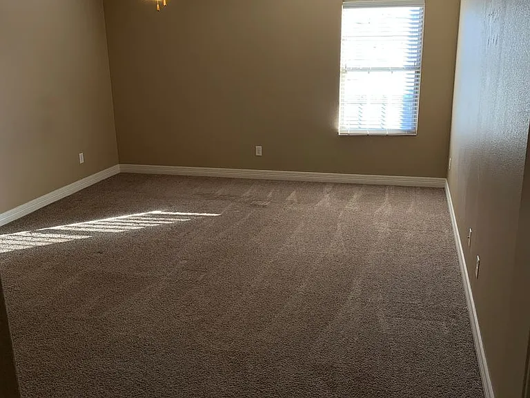 2471 Pleasant Willow Dr — Photo 12