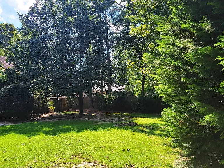 235 W Hedgelawn Way — Photo 39