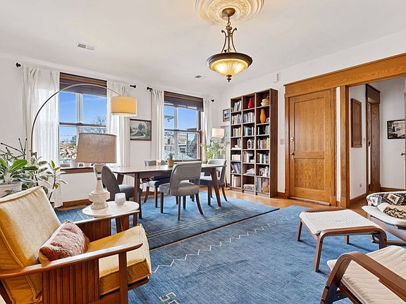 3rd image of 2850 W Logan Blvd #2
