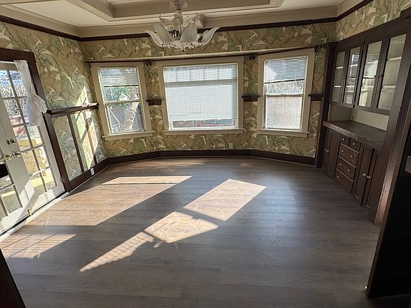 3rd image of 227 Molino Ave #227