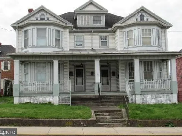 703-705 W King St, Martinsburg, WV 25401