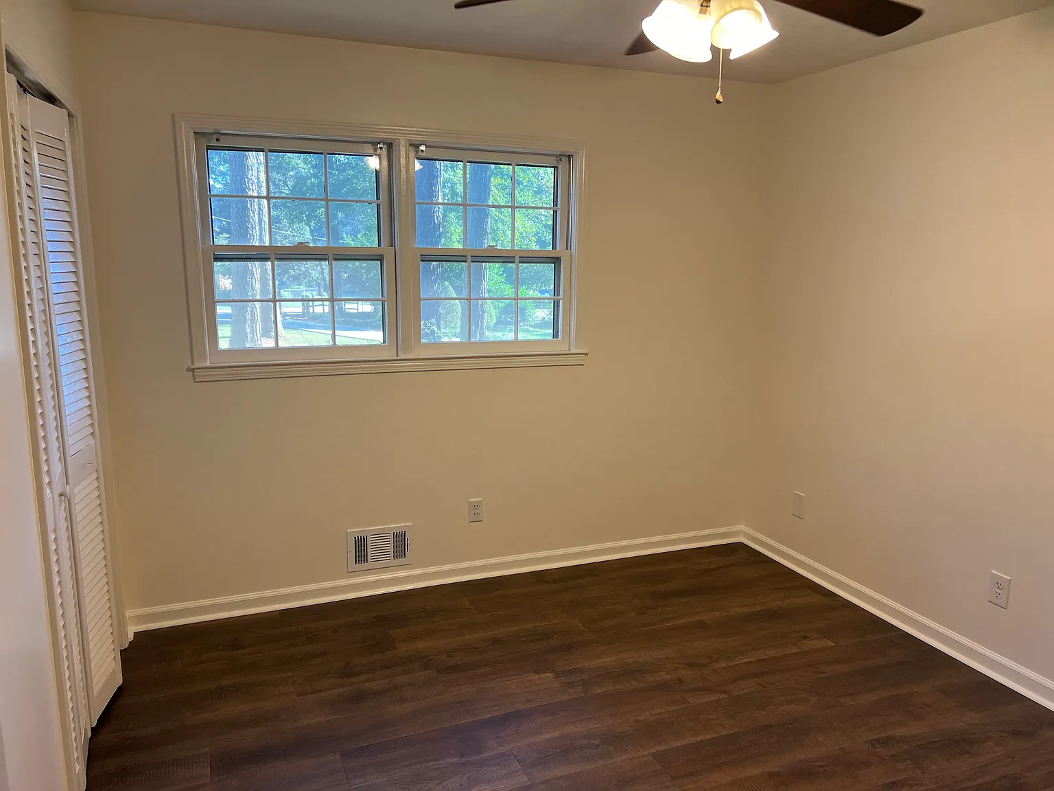 3 bed, 1637 sqft, $2,100 — Photo 4