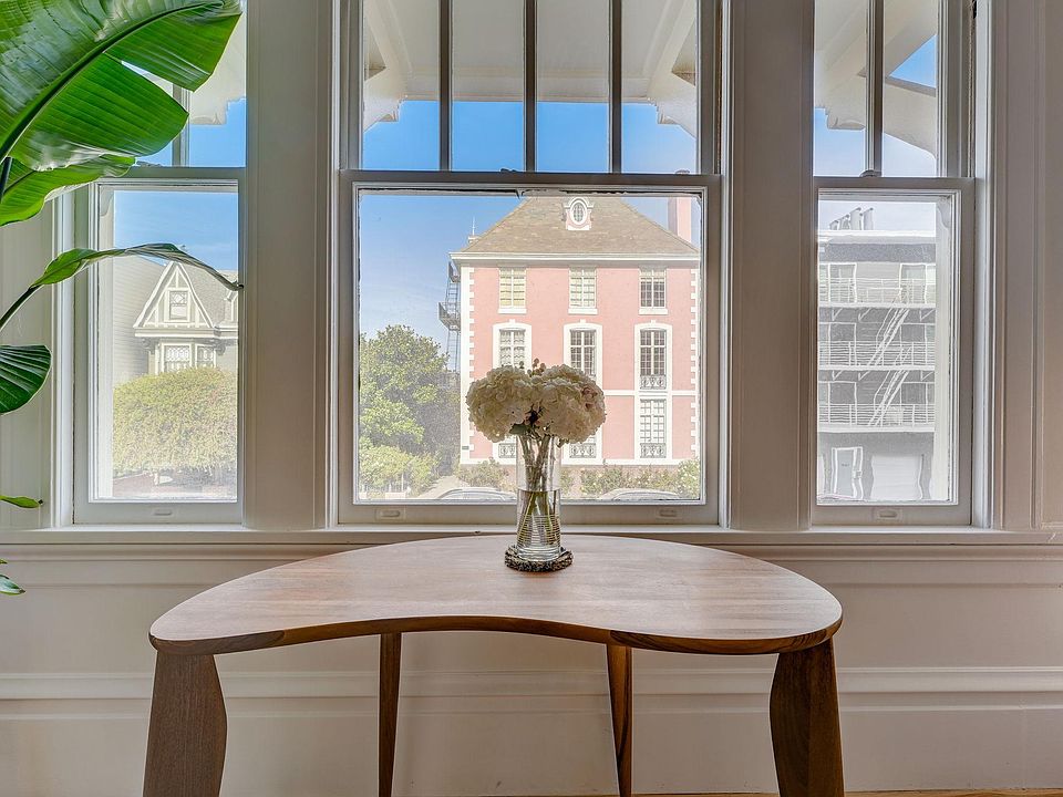 Overlooking beautiful Vallejo Street