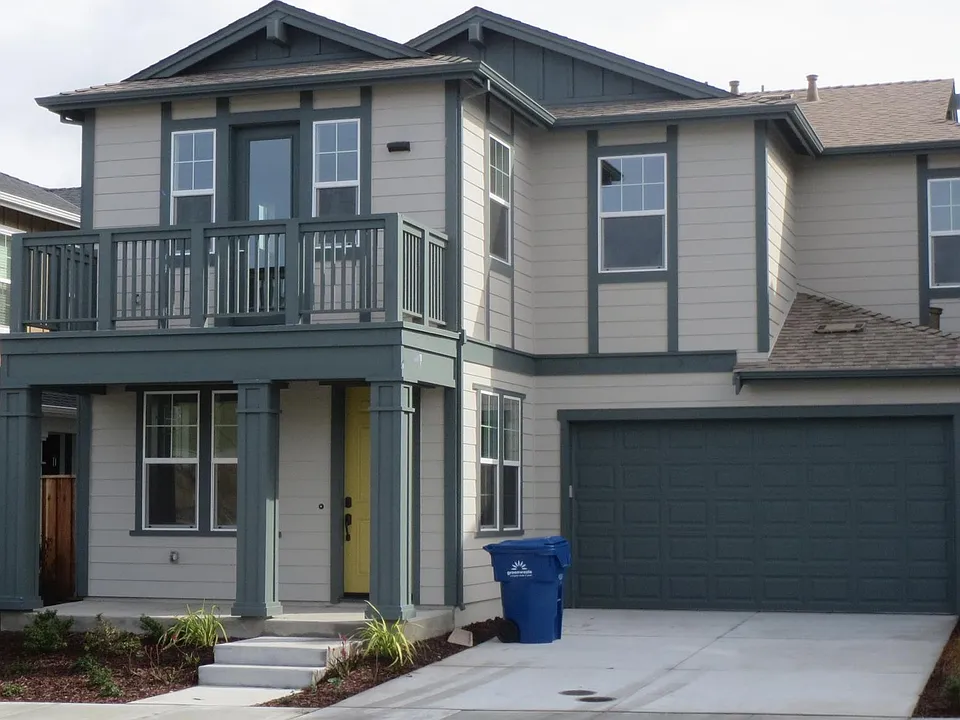 2754 Bungalow Dr