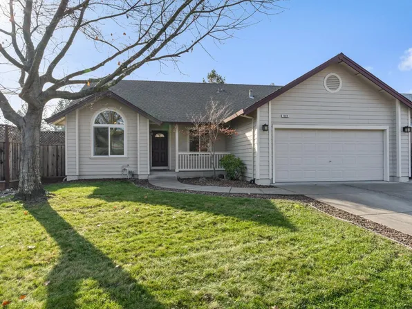 7819 Dove Lane, Windsor, CA 95492