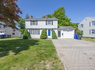31 Wheeler Ln, Torrington, CT 06790