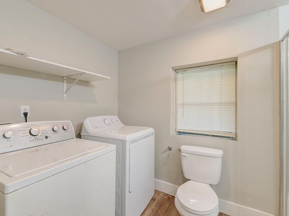 charleston-south-carolina-2079622815 picture