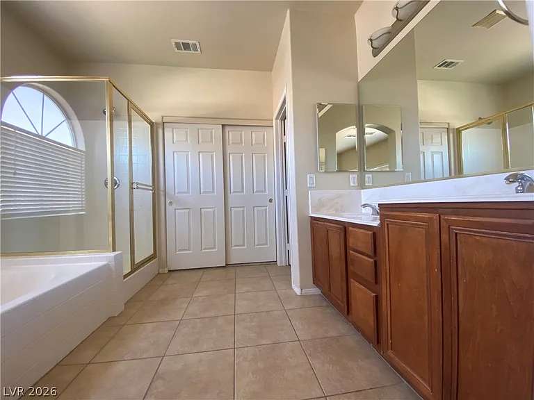5980 Fidenza Ave — Photo 33