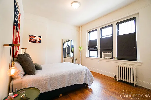 Rented by City Connections Realty | media 29