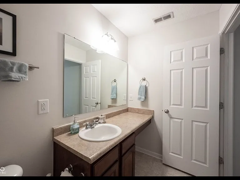 18911 Big Circle Dr — Photo 14