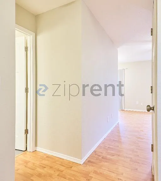 43 SW 206th Ave — Photo 21