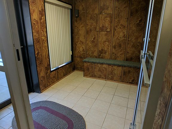 2nd image of 109 S Newton Ave
