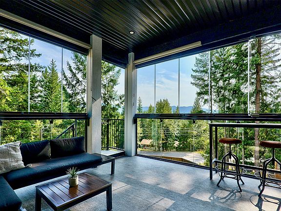 4th image of 2731 Fairview Rd