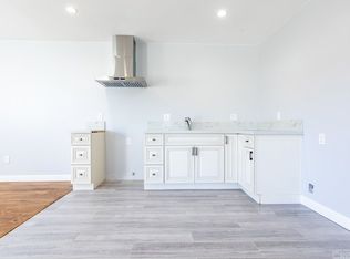 22038 Hart St, Canoga Park, CA 91303