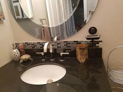 Master bedroom bathroom