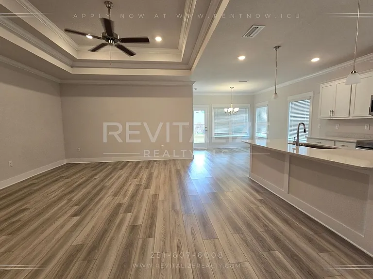 1730 Grouse St — Photo 30