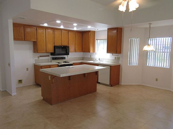 5th image of 1199 Vidas Cir