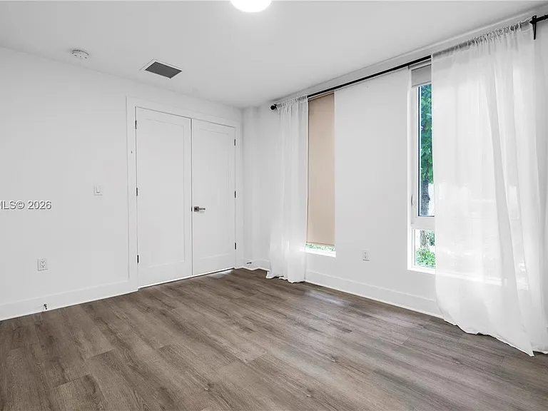9187 NW 33rd St — Photo 14