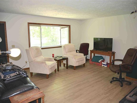 3rd image of 10343 Shore Dr