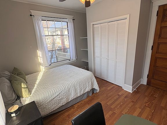 5th image of 1731 Regent St