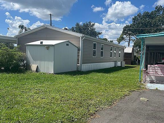 5th image of 2712 14th Ave S Lot E-2