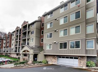 6800 132nd Pl SE UNIT E306, Newcastle, WA 98059