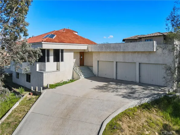11 Mustang Ln, Bell Canyon, CA 91307