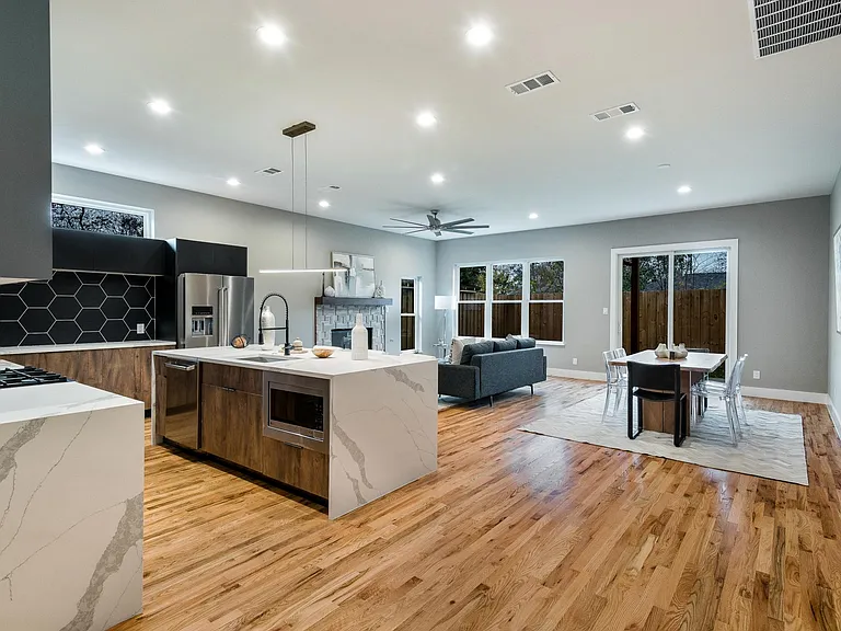 6249 Saint Moritz Ave — Photo 5