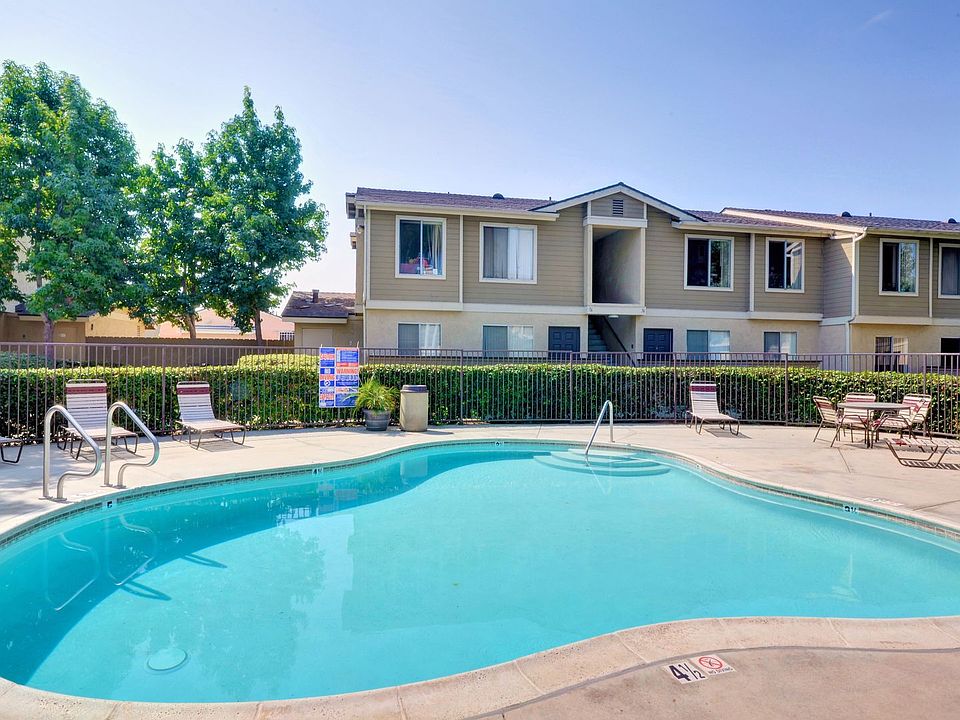 1st image of 2285 Palm Ave #149