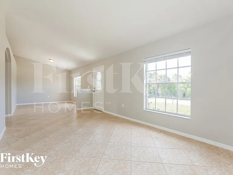 5404 2nd St W — Photo 11