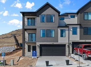 577 E Levengrove Dr #1163, Lehi, UT 84048