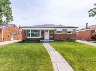 12730 Leverne, Redford, MI 48239