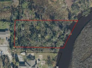 1710 E 9th St, Lynn Haven, FL 32444