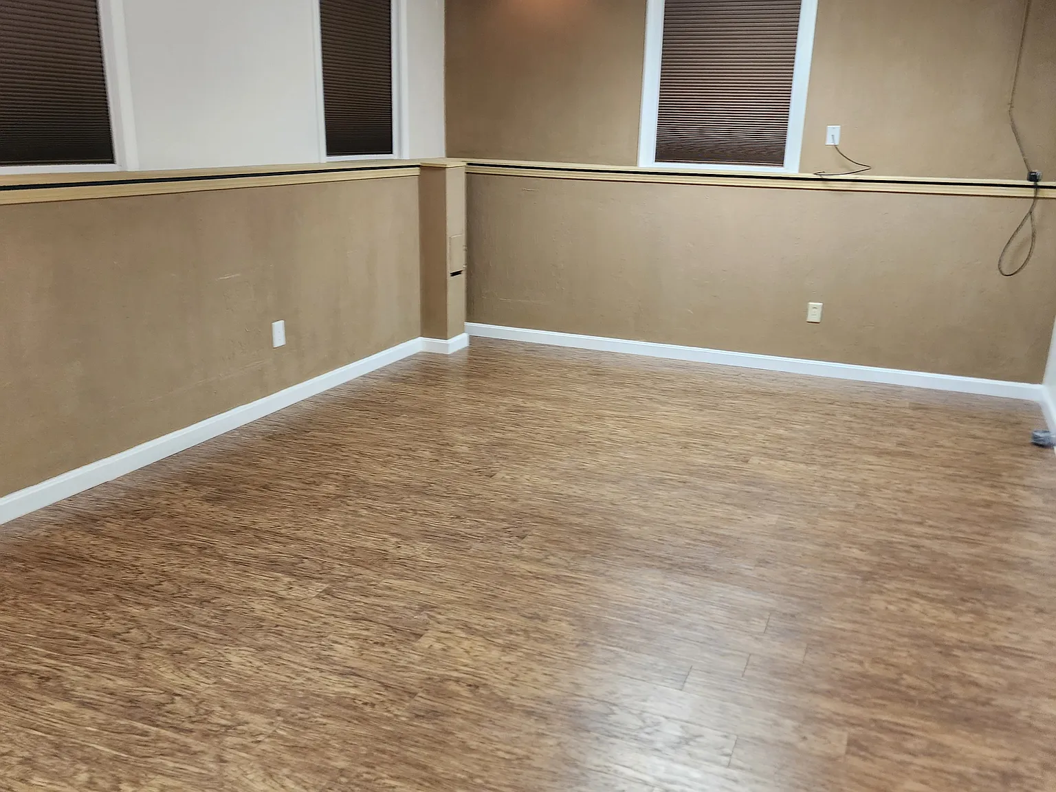 2 bed, $2,400 — Photo 4