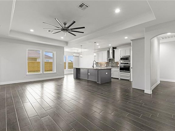 3rd image of 4218 Azali Dr