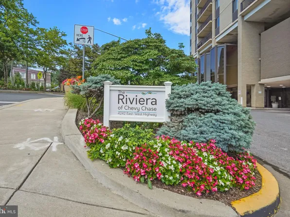 4242 E West Hwy APT 809, Chevy Chase, MD 20814