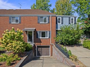 5805 Elwood St, Pittsburgh, PA 15232