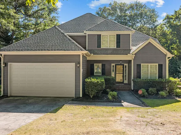 144 Peach Orchard Dr, Benson, NC 27504