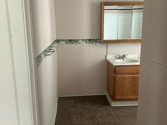 2nd image of 202 West St #3