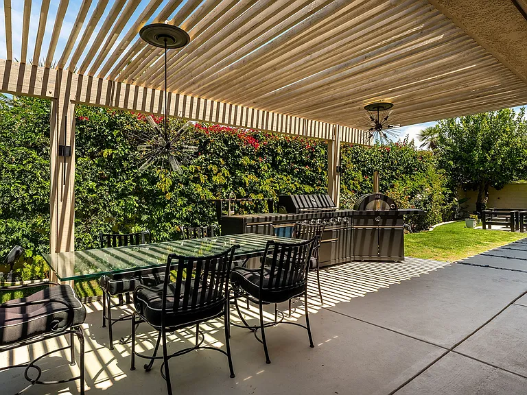 18 McGill Dr — Photo 55