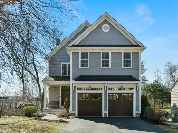 9 Stony Brook Rd, Arlington, MA 02476