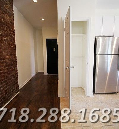 3rd image of 260 Quincy St #4L