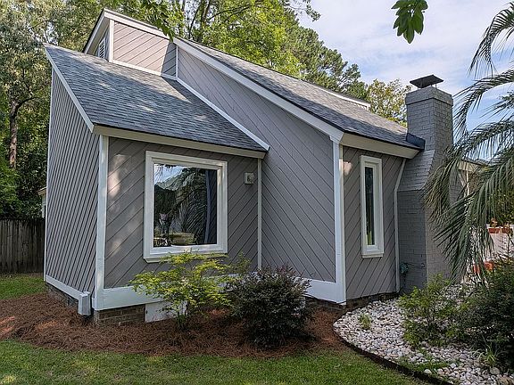 4th image of 328 Chippenham Ln