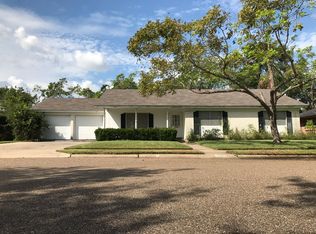 2308 Bon Aire Ave, Victoria, TX 77901