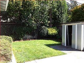 2nd image of 702 Peach Ave