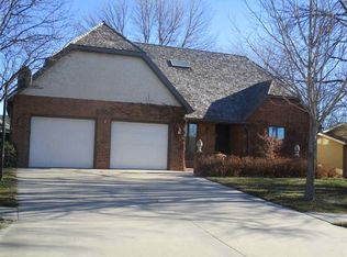 2300 Skyline Dr, Norfolk, NE 68701