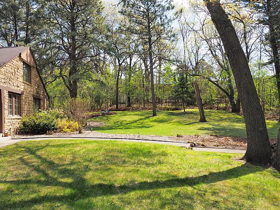 3rd image of 305 County Road B E