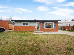 25533 Filmore St, Taylor, MI 48180